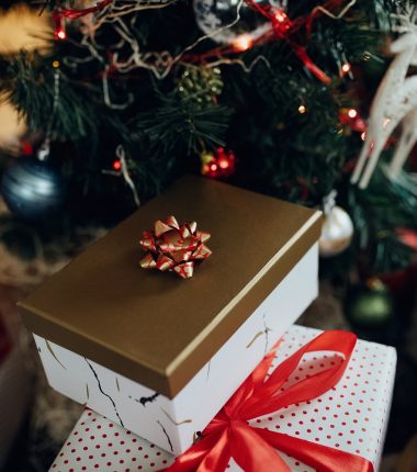 Noël : 5 bonnes idées de cadeaux aux salariés