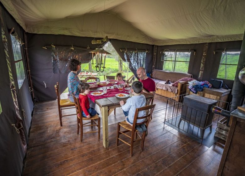 HÉBERGEMENT À LA FERME L’ÉTABLE DES MAUGES