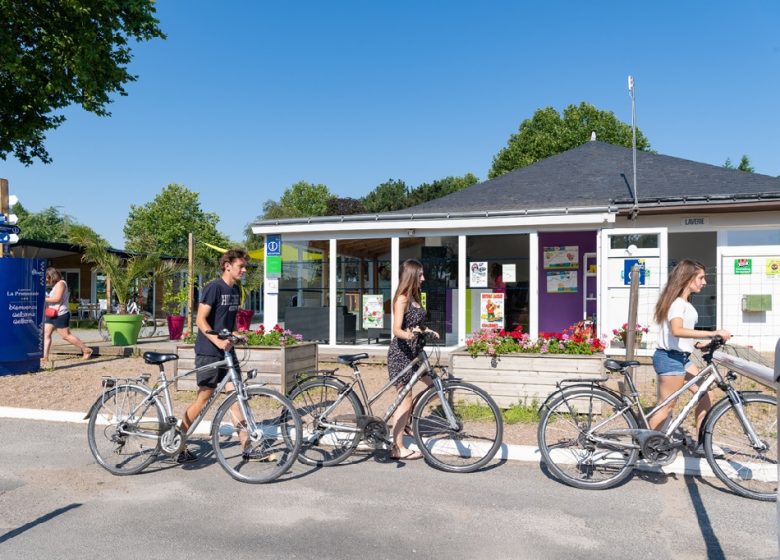 Location de vélos au camping Paradis de la Promenade