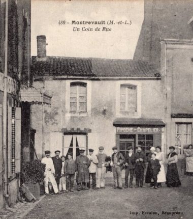 Pas du tout perturbés par la circulation … à l’époque !