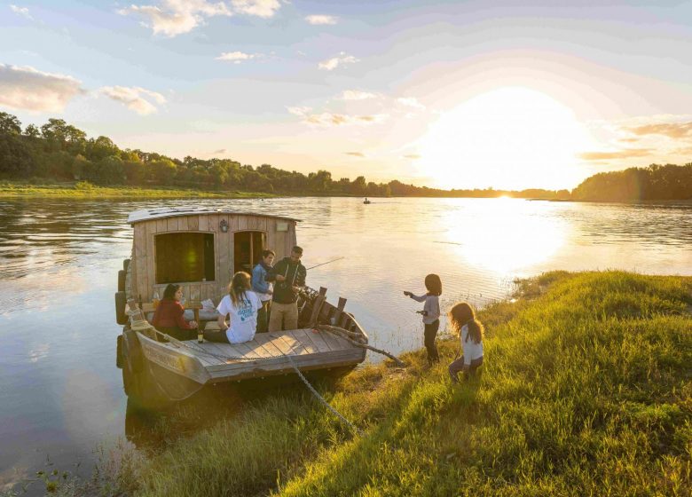 Croisière sur la Loire à bord du bateau habitable « Anguille sous Roche »