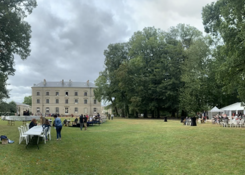 Séminaires et Mariages au Château de la Brûlaire – par Lieux d&rsquo;Exception