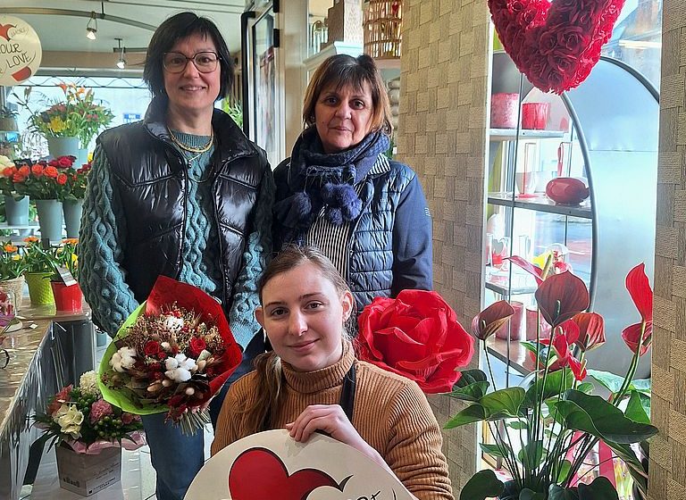 Fleuriste Au Jardin Fleuri