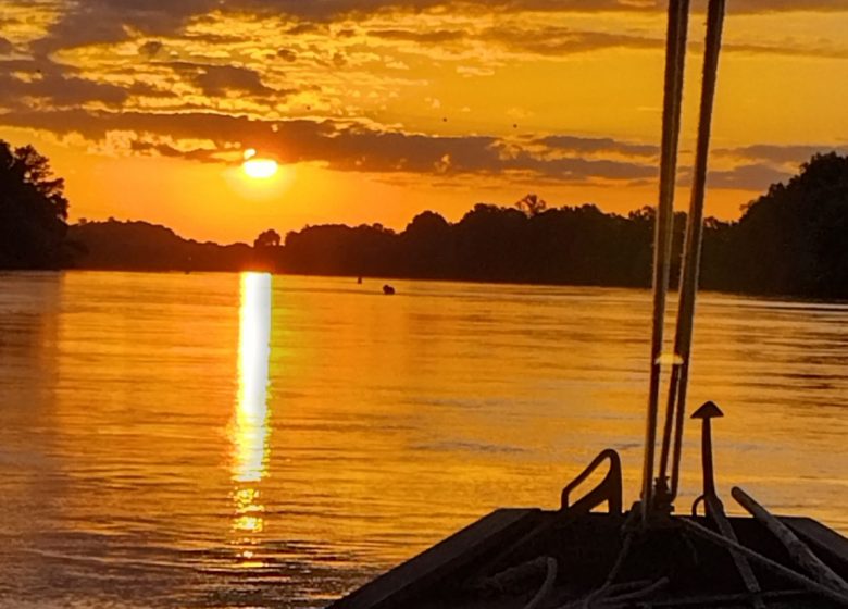 Balade en bateau traditionnel de Loire