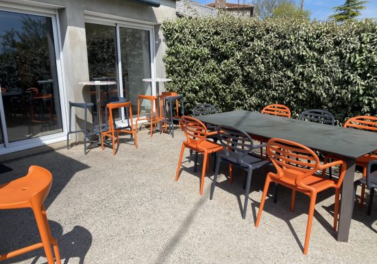 Salle et Gîtes de la Roullière