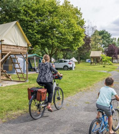 Location de vélos au camping EcoLoire à Saint-Florent-le-Vieil