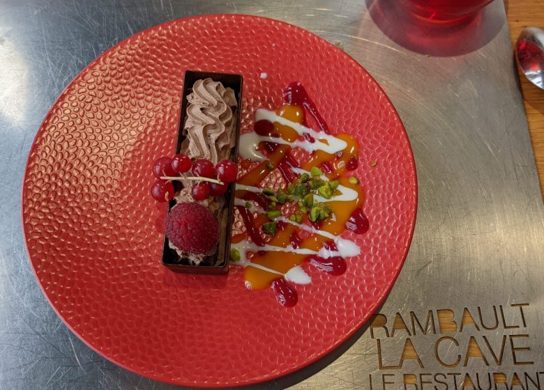 Rambault, La Cave, Le Restaurant