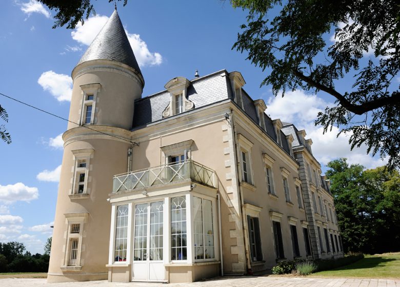 CHÂTEAU DE BOIS GIRAUD