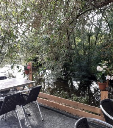 Restaurant La terrasse de l’Èvre