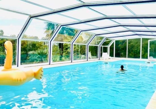 Salle et Gîtes de la Roullière