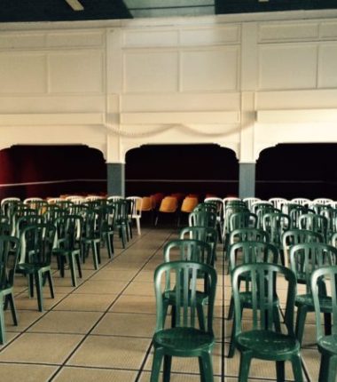 Salle de réception au Jean Gesté Café