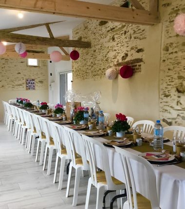 Salle de réception la Pierre Aubrée uniquement pour repas familiaux , baptême pas de soirées musicales