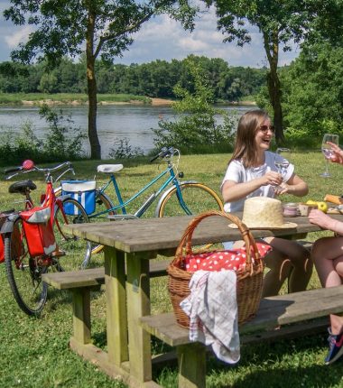 Un pique-nique bucolique dans le Maine et Loire