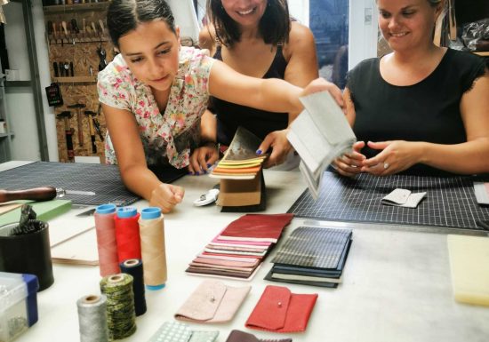 ATELIER MAROLINE : FABRICATION D’UN ACCESSOIRE EN CUIR | DUO ADULTE-ENFANT