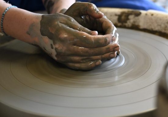 POTERIE | Stage de poterie de 2 jours pour enfants (9-14 ans)