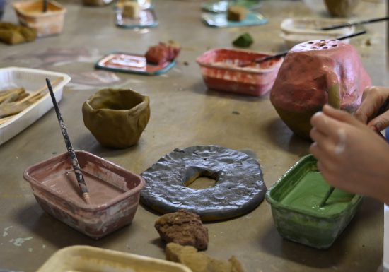 Les petits apprentis : Stage de poterie 1 jour (6-8 ans)