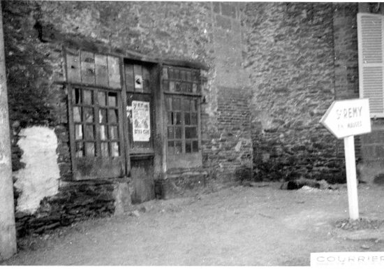 Métiers d’antan au Fuilet : le maréchal ferrant – le hongreur – le bourrelier