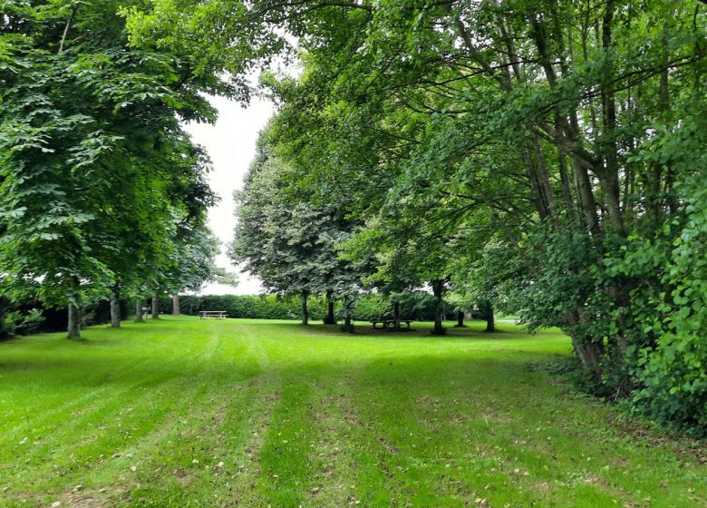 Aire de pique-nique de La Chapelle-Aubry