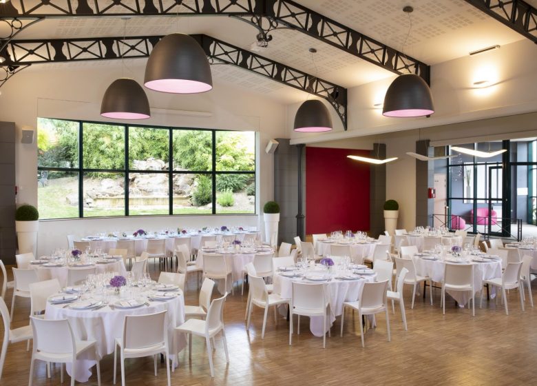 Salle de réception et séminaire – Le Domaine de Marie