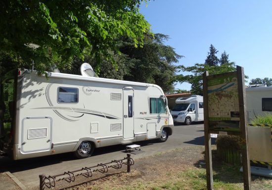 Aire de camping-car Le Champalud