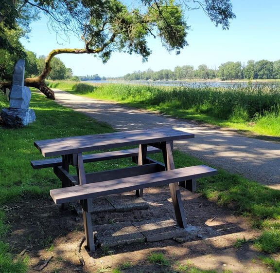 Aire de pique-nique Promenade Julien Gracq