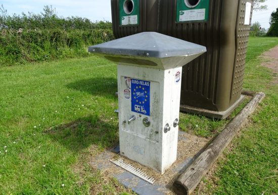 Aire de service camping-car à Chanzeaux