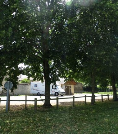 Aire de service camping-car à Valanjou
