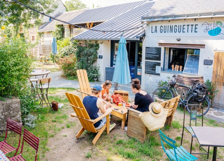 GUINGUETTE AU BOUT DE L’ÎLE