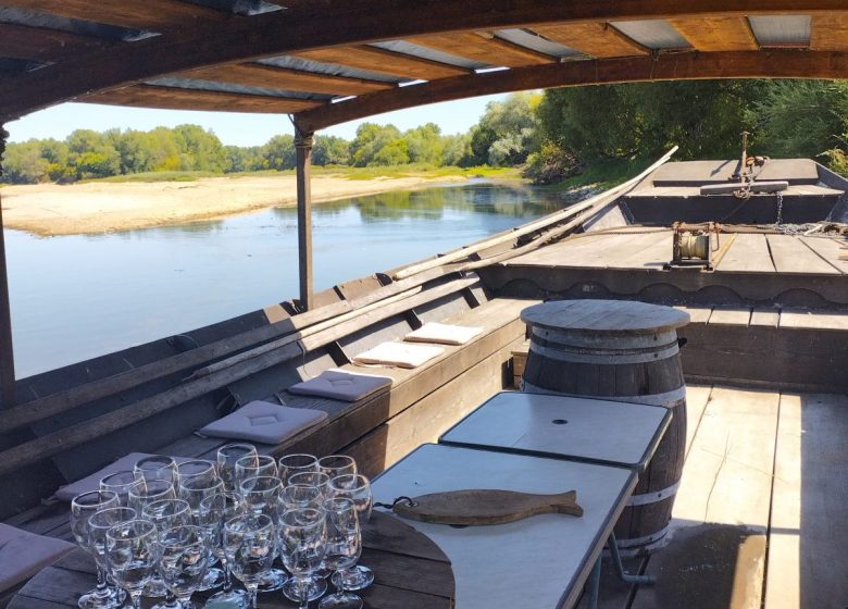 Fer de Loire, balade en bateau traditionnel de Loire