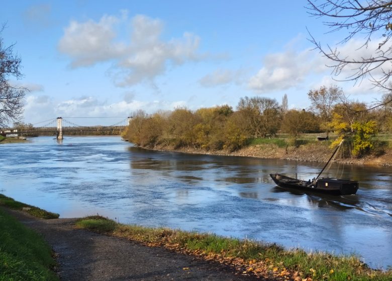 Fer de Loire, balade en bateau traditionnel de Loire