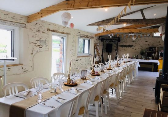 Salle de réception la Pierre Aubrée uniquement pour repas familiaux , baptême pas de soirées musicales