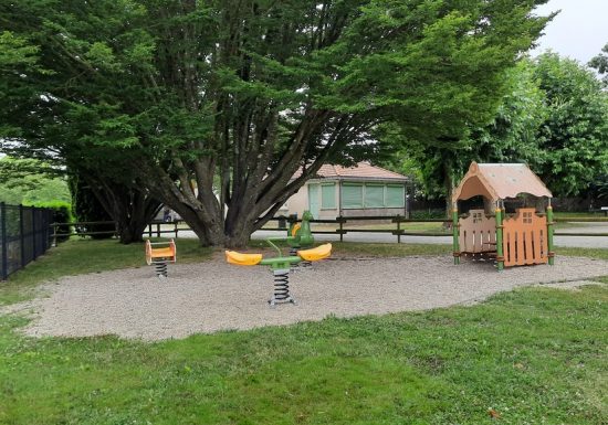 Aire de pique-nique de Saint-Laurent-de-la-Plaine