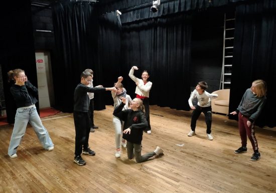 Spectacle les Ados&rsquo;C. « Petits tracas et gros bazars »