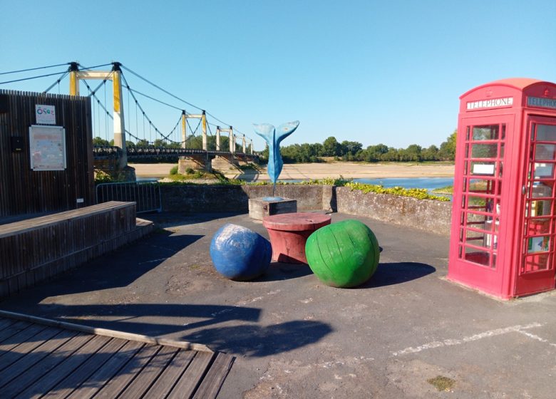 Aire d&rsquo;arrêt principale de La Loire à Vélo à Montjean-sur-Loire