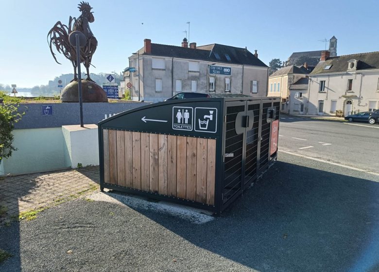 Aire d&rsquo;arrêt principale de La Loire à Vélo à Montjean-sur-Loire