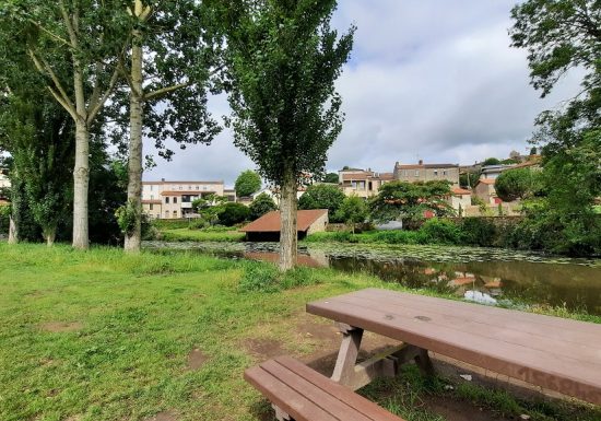 Aire de pique nique de la Prée de la St Maurice