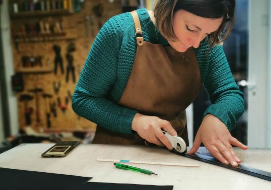 Atelier Maroline : fabrication d’un sac en cuir artisanal
