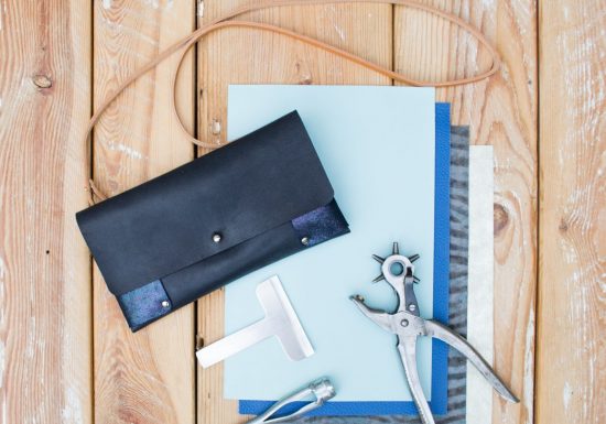 Atelier cuir Maroline : fabrication d’un sac artisanal