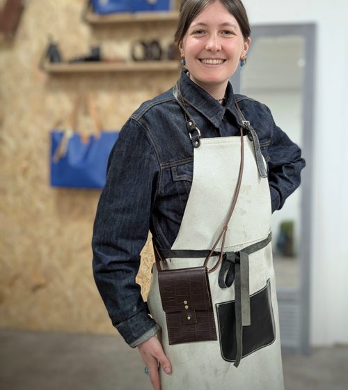 Atelier Maroline : fabrication de porte-carte, trousse ou pochette en cuir – OPTION Duo adulte – enfant