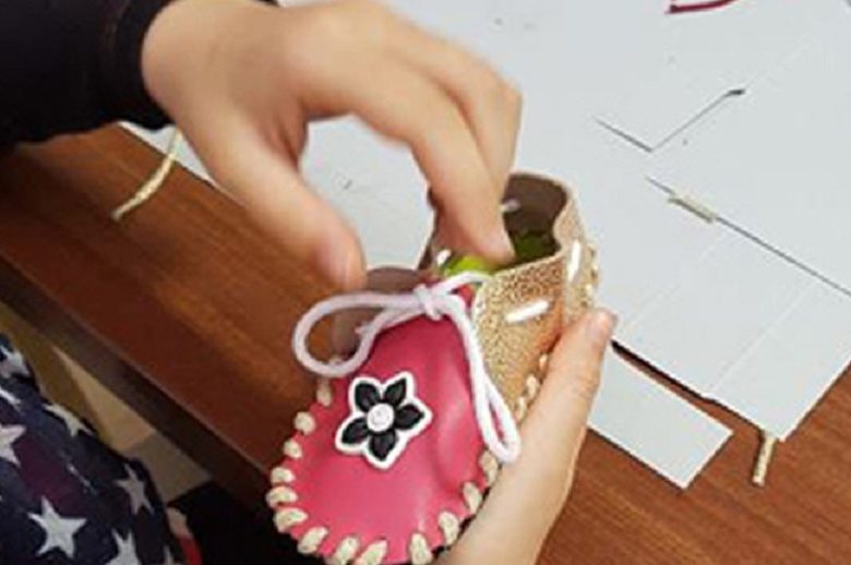 Les p&rsquo;tits Cordonniers – Atelier « Mocassin » (enfants de 8 à 13ans)