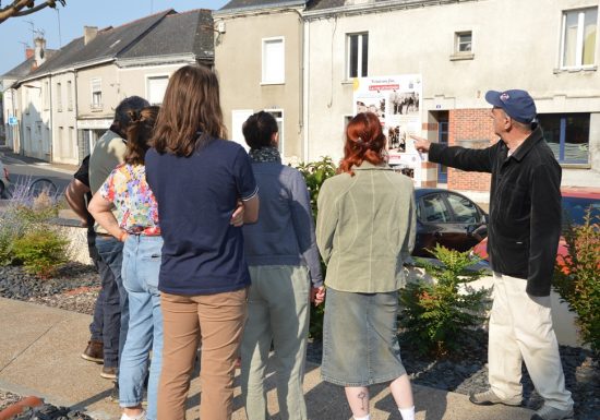 Balade historique à St Laurent de la Plaine
