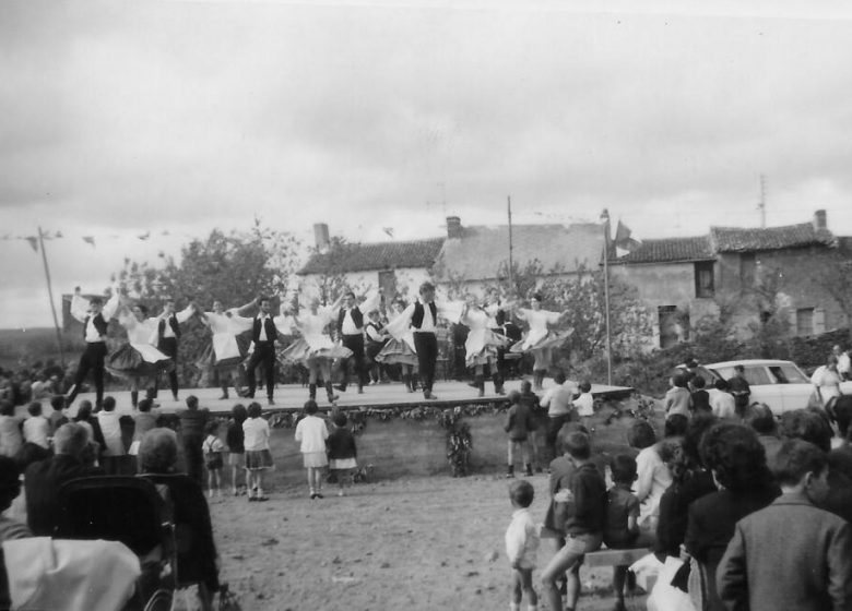 Balade historique à St Laurent de la Plaine