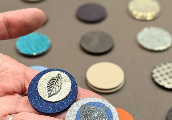 Atelier Maroline : fabrication de bijoux en cuir