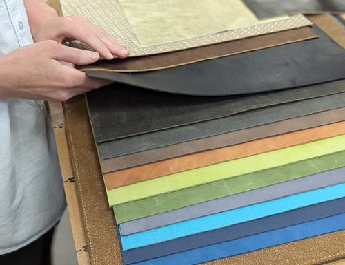 Atelier Maroline : fabrication d&rsquo;une ceinture artisanale en cuir ou d&rsquo;un sac banane en cuir