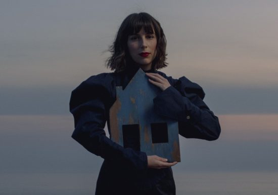 Scènes de Pays : Coline Rio | Maison
