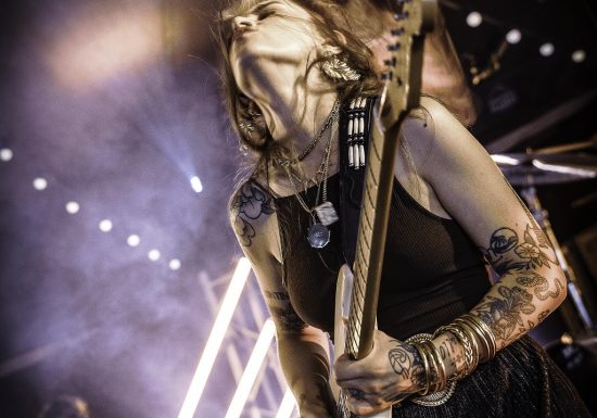 Scènes de pays : Nina Attal