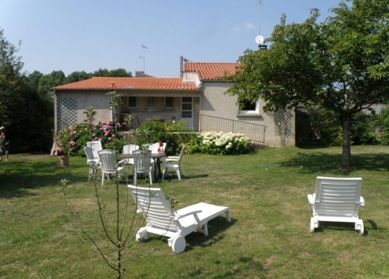 GÎTE LES GENÊTS DU MOULIN DE BRAIMBOEUF