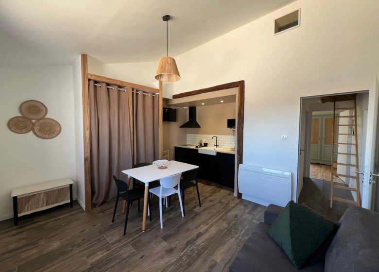 Les Iris – Maison chaleureuse