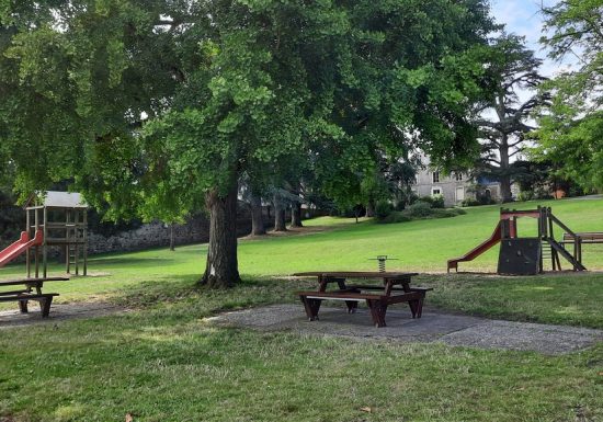 Aire de pique-nique du parc du Prieuré