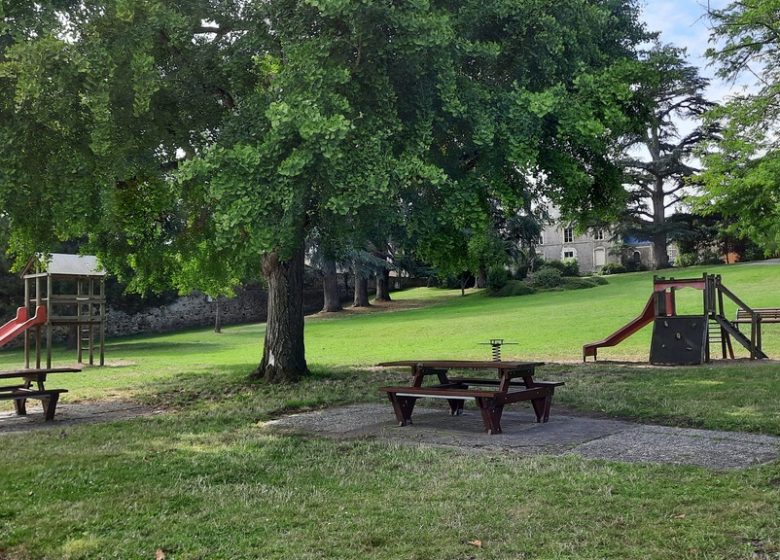 Aire de pique-nique du parc du Prieuré